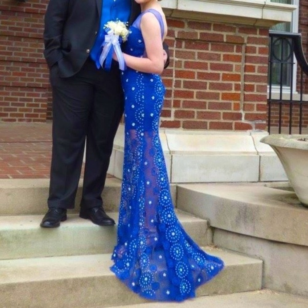 Size 4 Blue Jovani Prom Dress